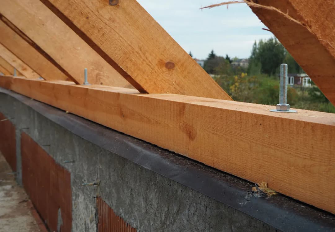 Kotwa do murłaty M16: jak wybrać i zamontować w konstrukcji