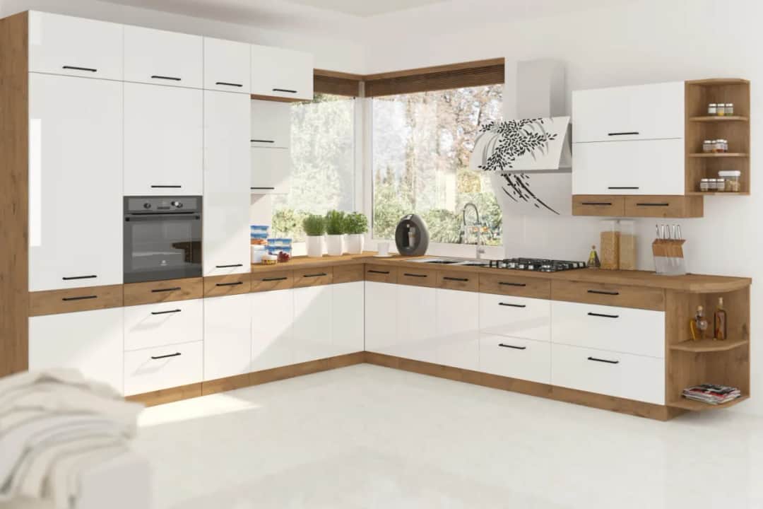 Co między meble w kuchni? Jak urządzić przestrzeń dla funkcjonalności i estetyki