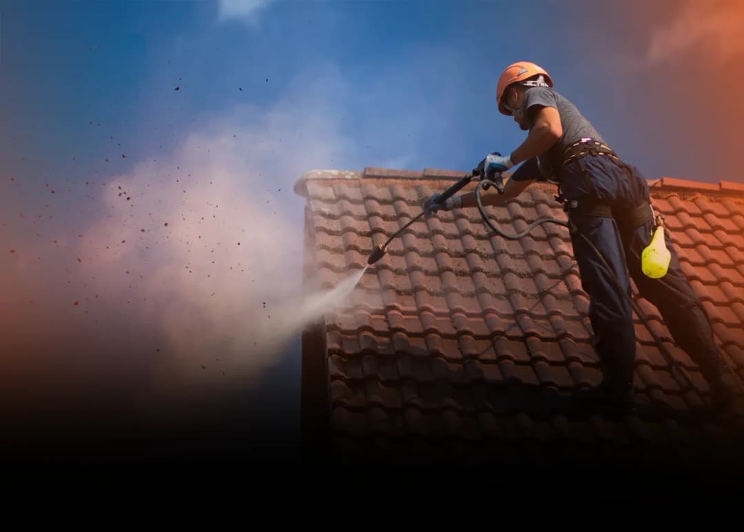 Czym umyć dach przed malowaniem, aby uzyskać trwały efekt?